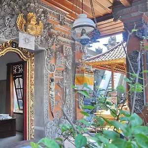 Homestay Warini